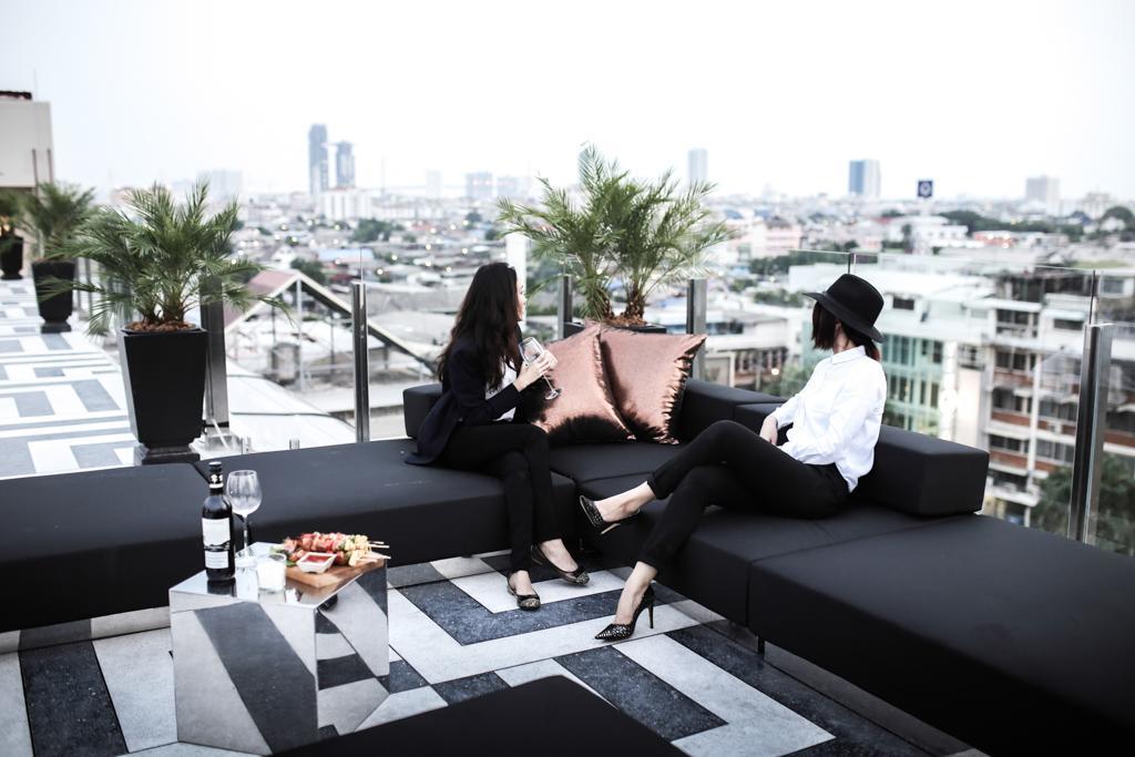 Hotel Once Банкок Екстериор снимка